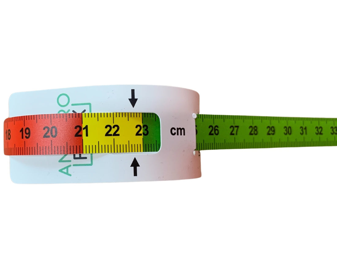 How to Use MUAC Tape to Measure Mid Upper Arm Circumference – NutriActiva